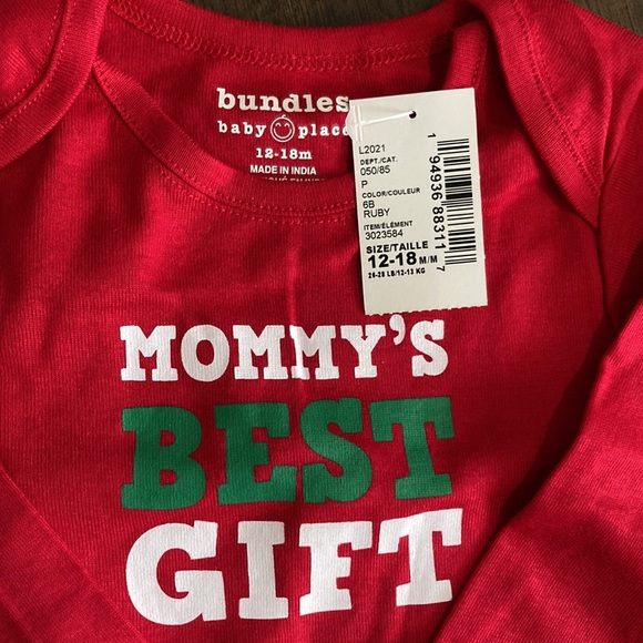 NEW Bundle of 3 Baby Onesie - Size 12-18 months - Picture 2 of 4